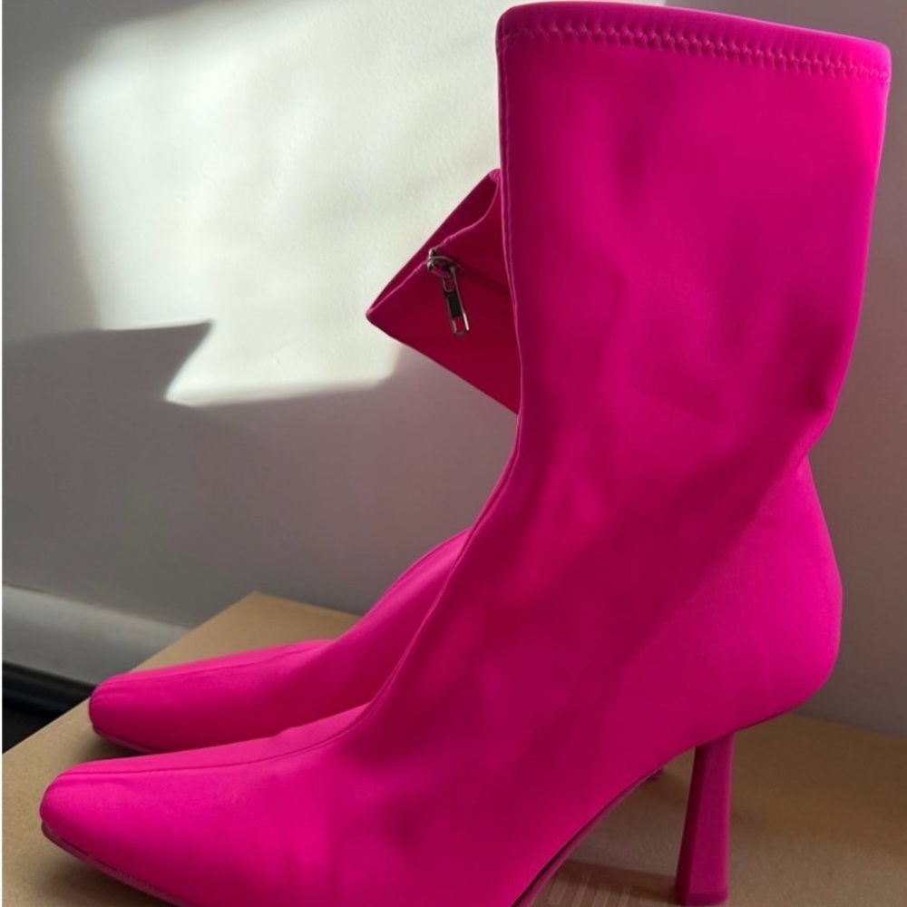 Steve Madden Vibrant Pink Heeled Boots